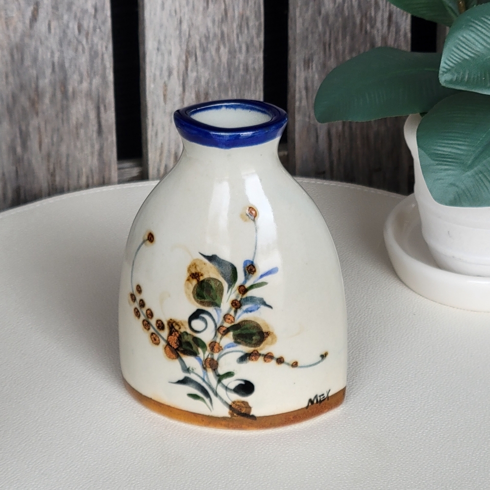 Ken Edwards Tonala Hand-Painted Ceramic Vase Ornate Fish Design - Picture 4 of 9
